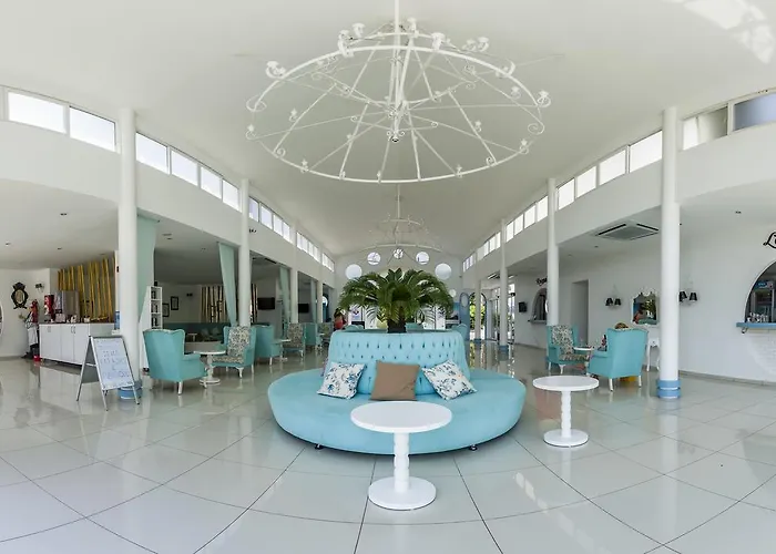 Отель Karbel Олудениз