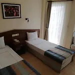 Karbel Олудениз