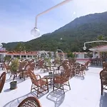 Отель Karbel