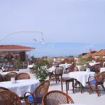 Karbel 3*