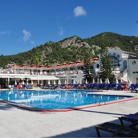 Karbel Hotell