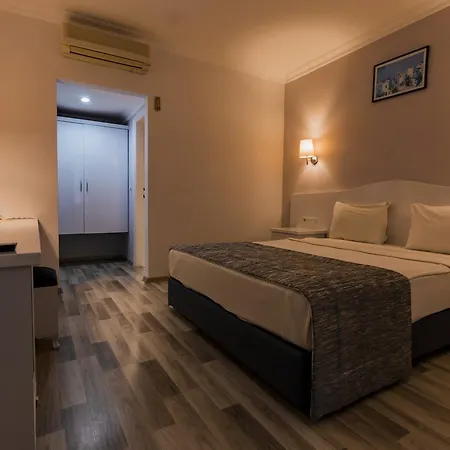 Karbel Hotel 3*